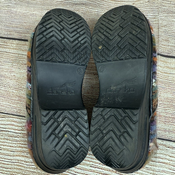 Dansko Multi-Colored Knitted Yarn Covered Clogs Size 38 (7.5) Professional Boho - Picture 14 of 16